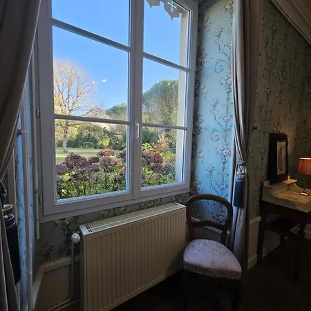 Domaine De La Briouse Nocleg ze śniadaniem